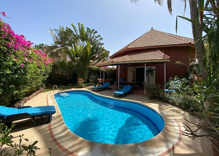 Villa met privé zwembad in Résidence Safari Village